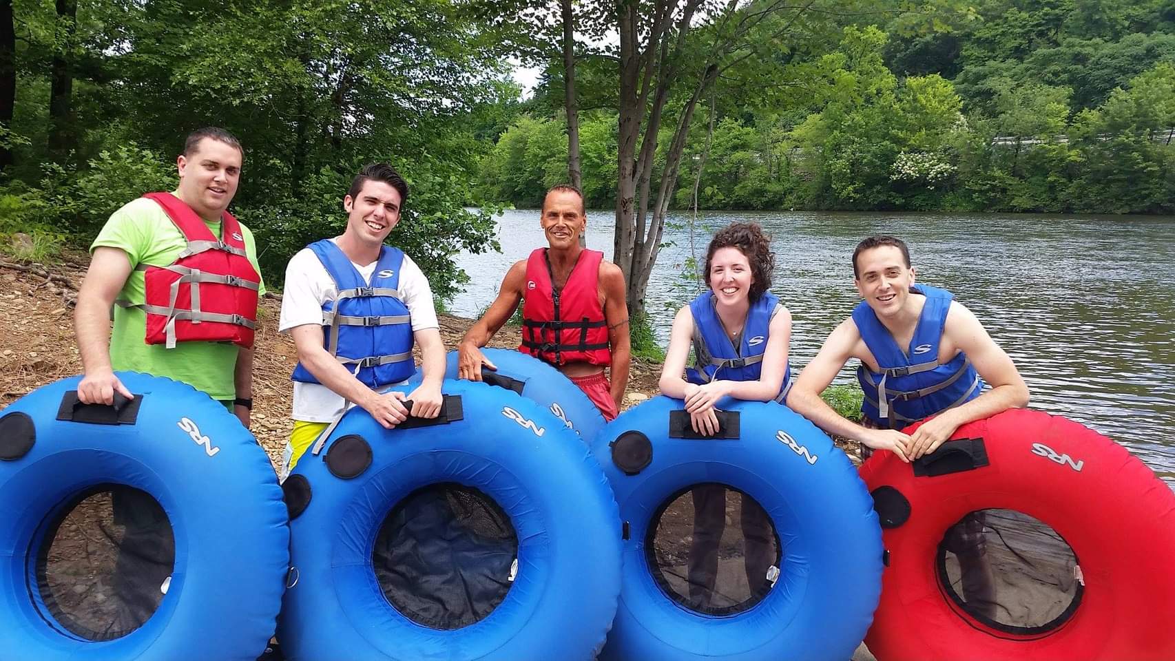 Poconos River Tubing Poconos Outdoors LLC